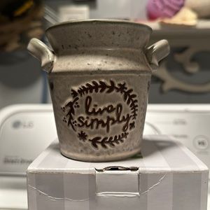 Scentsy small plug in warmer
